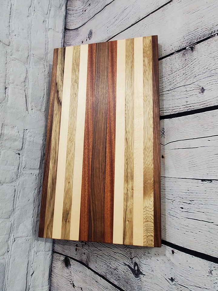 Custom Edge Grain Cutting Board - Black Walnut, Hard Maple, Purple Heart