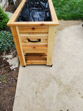Load image into Gallery viewer, Raised Cedar Garden