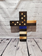 Load image into Gallery viewer, Wooden Flag Crosses

